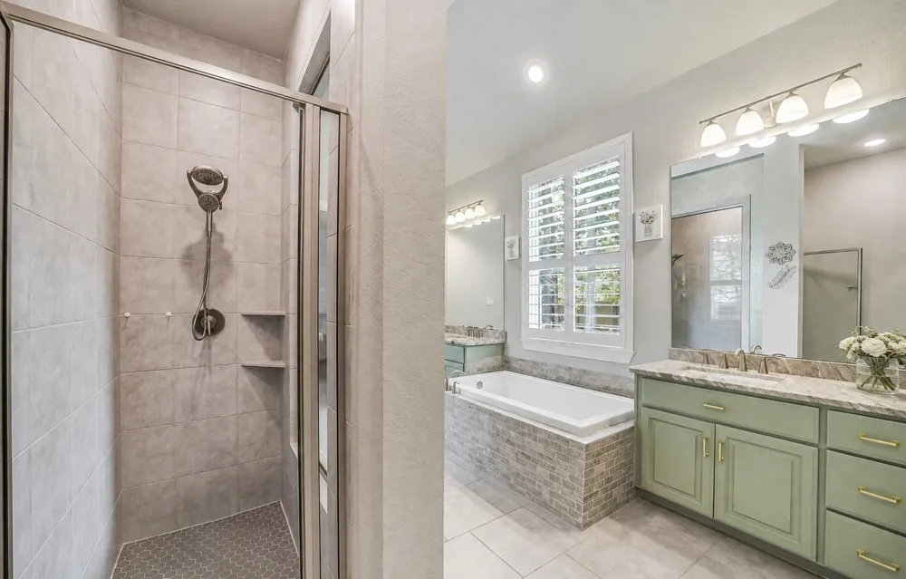 107 Rosewood Forest Court Willis, TX 77318