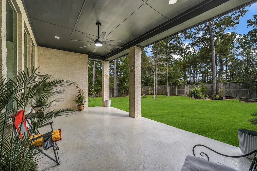 107 Rosewood Forest Court Willis, TX 77318