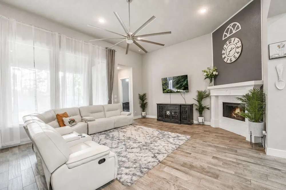 107 Rosewood Forest Court Willis, TX 77318