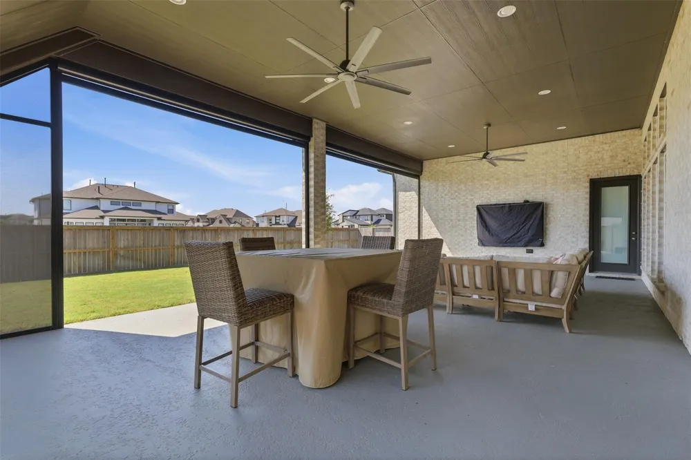 8922 Sierra Nevada Drive Manvel, TX 77578