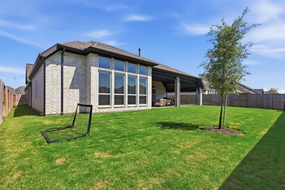 8922 Sierra Nevada Drive Manvel, TX 77578
