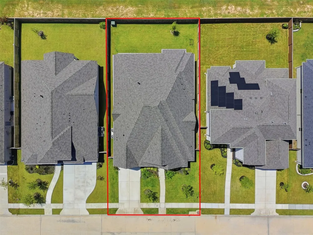 8922 Sierra Nevada Drive Manvel, TX 77578