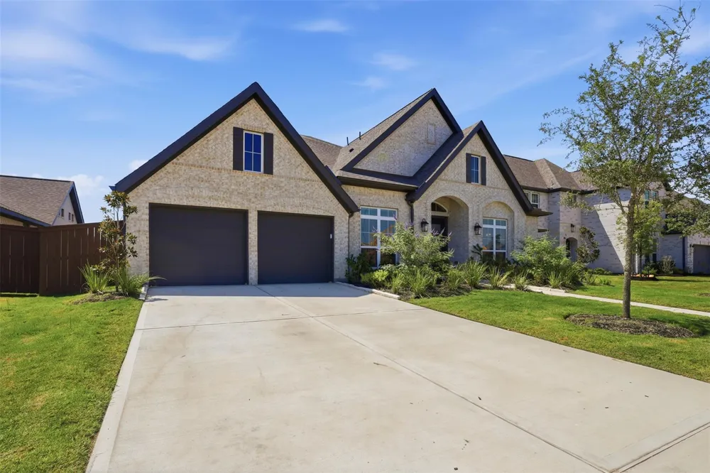 8922 Sierra Nevada Drive Manvel, TX 77578