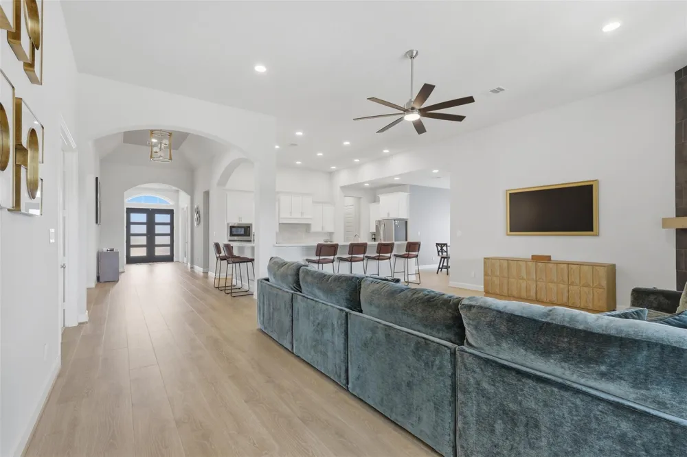 8922 Sierra Nevada Drive Manvel, TX 77578