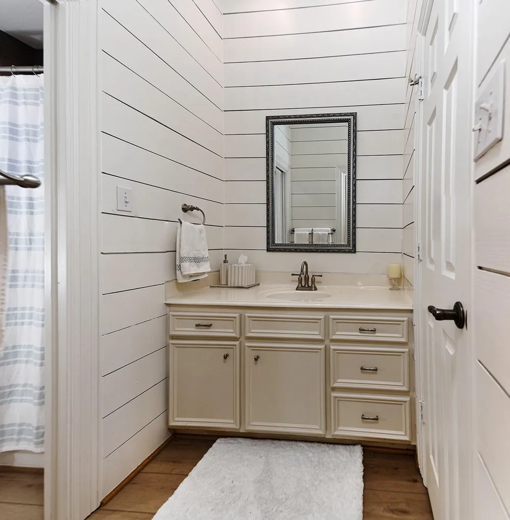 27 Acorn Cluster Court The Woodlands, TX 77381