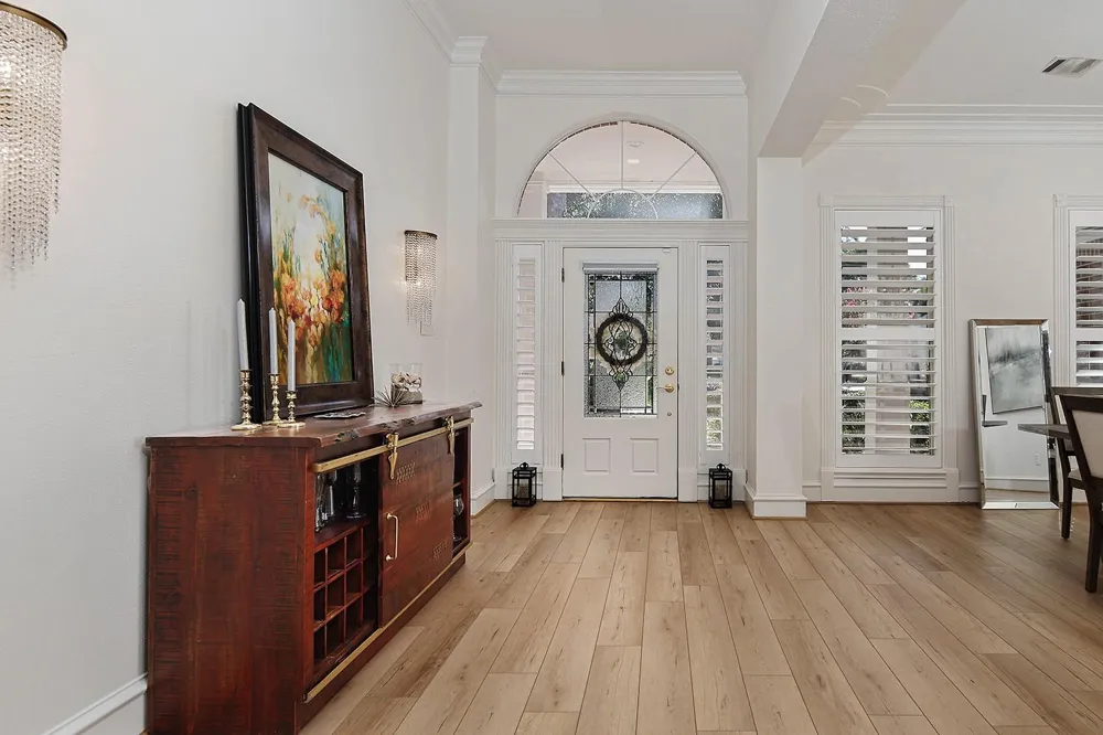 27 Acorn Cluster Court The Woodlands, TX 77381