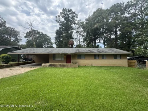 3139 Charleston Drive