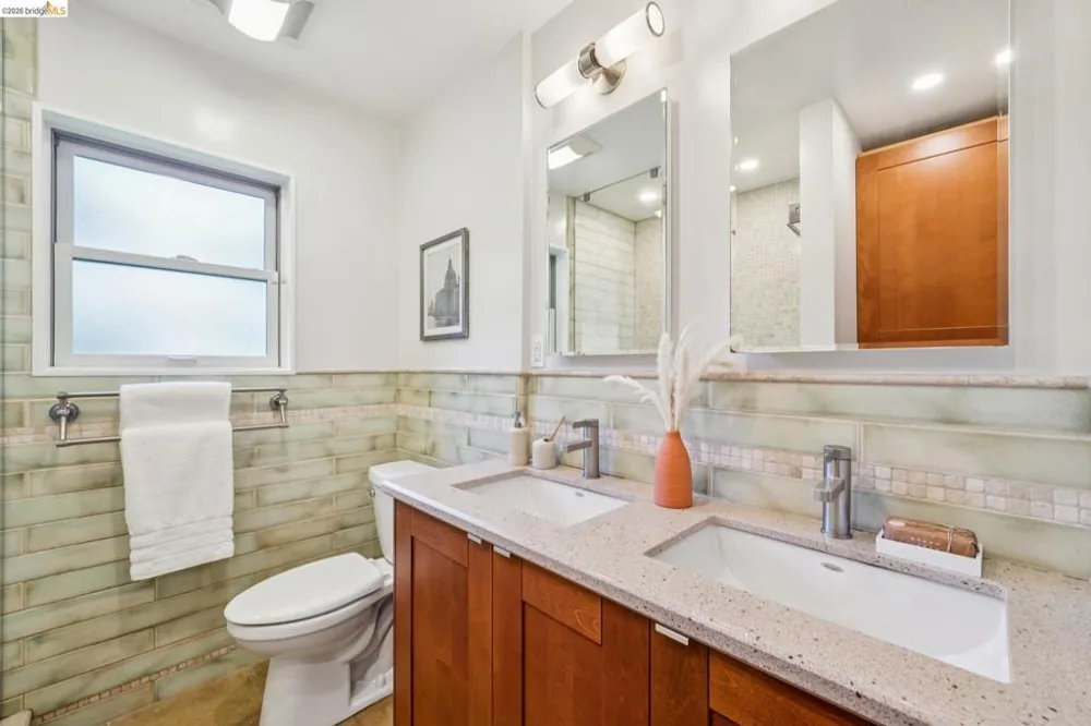 5565 Florence Ter Oakland, CA 94611