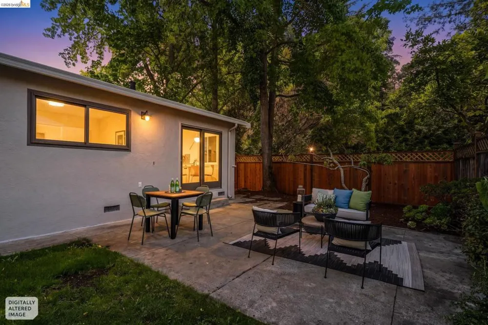 5565 Florence Ter Oakland, CA 94611