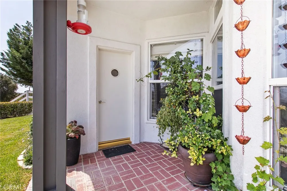 40190 Sierra De Ronda Murrieta, CA 92562
