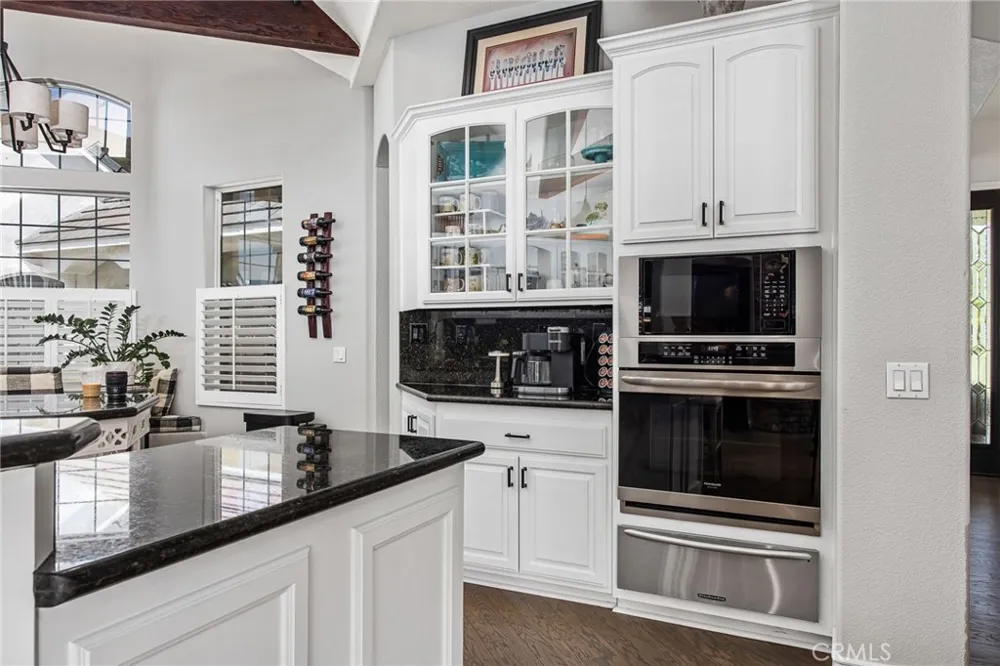 40190 Sierra De Ronda Murrieta, CA 92562