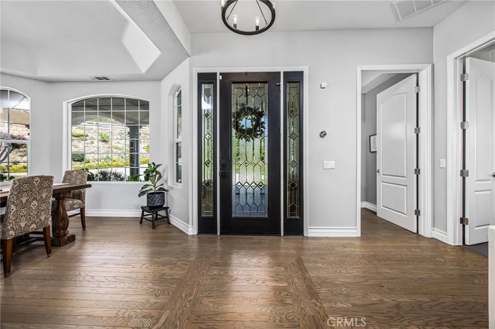 40190 Sierra De Ronda Murrieta, CA 92562