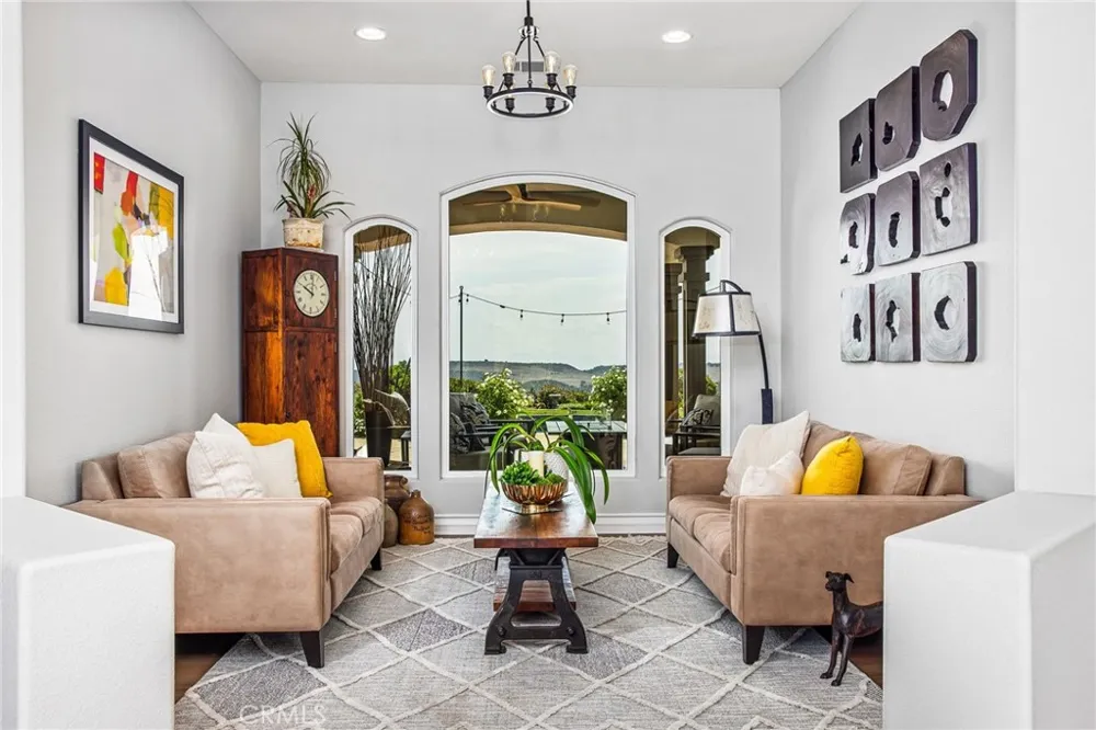 40190 Sierra De Ronda Murrieta, CA 92562