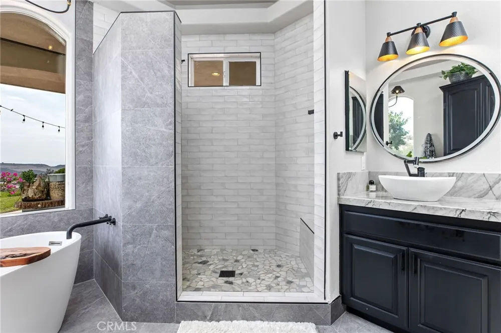 40190 Sierra De Ronda Murrieta, CA 92562