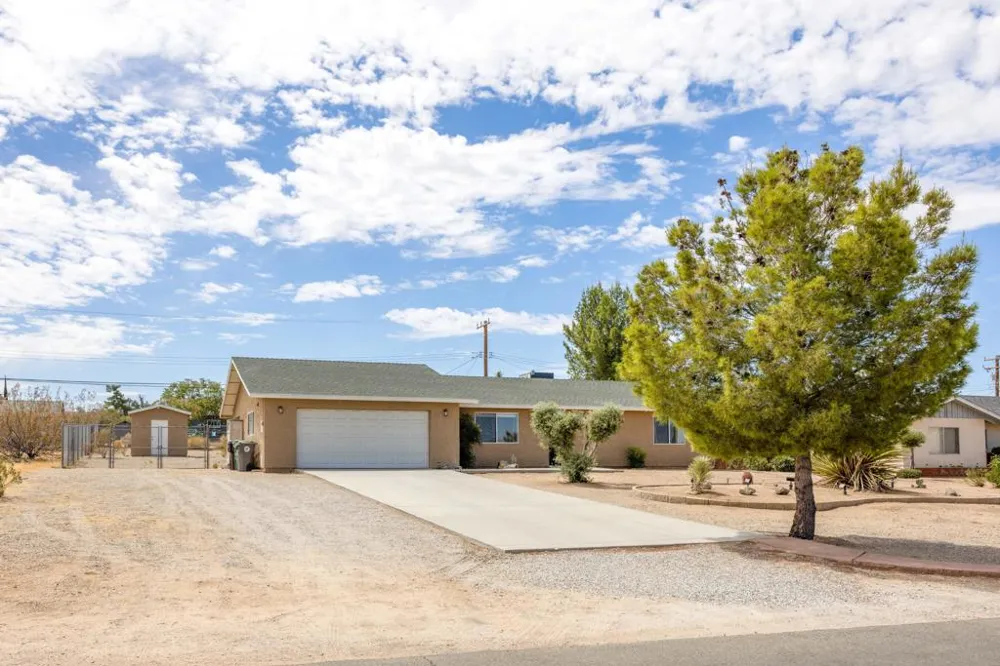 58357 Delano Trail Yucca Valley, CA 92284