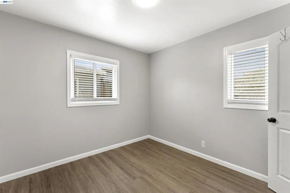 354 Berry Ave Hayward, CA 94544