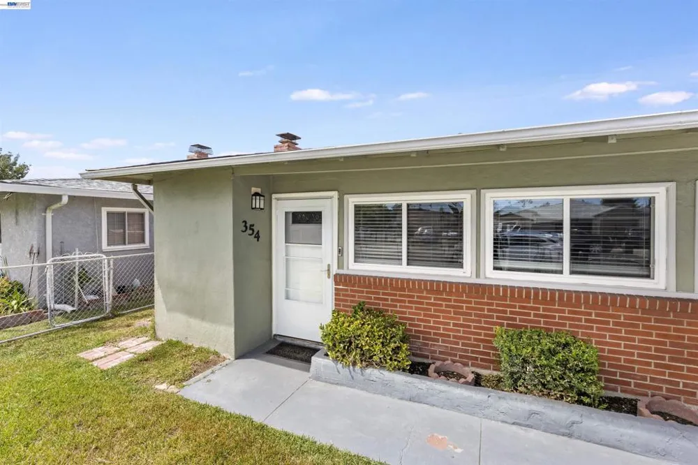 354 Berry Ave Hayward, CA 94544