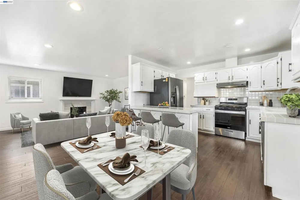354 Berry Ave Hayward, CA 94544