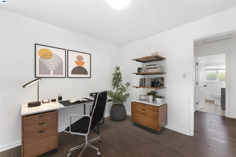 354 Berry Ave Hayward, CA 94544