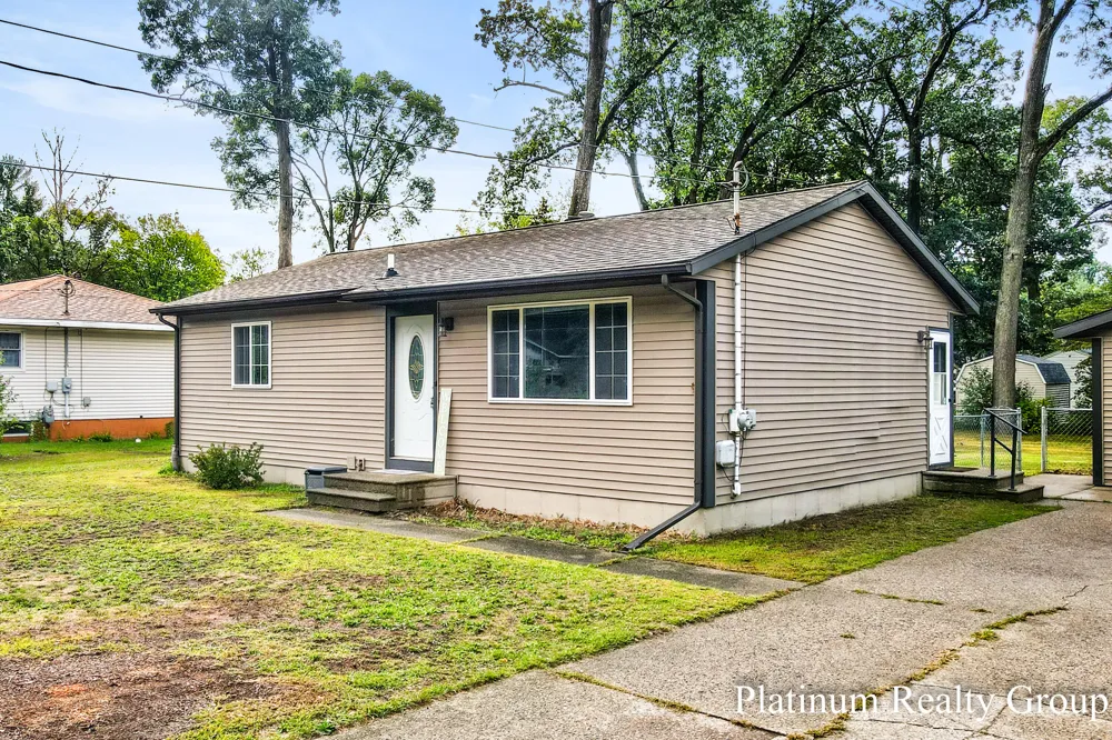 2509 Wesley Avenue Muskegon, MI 49442