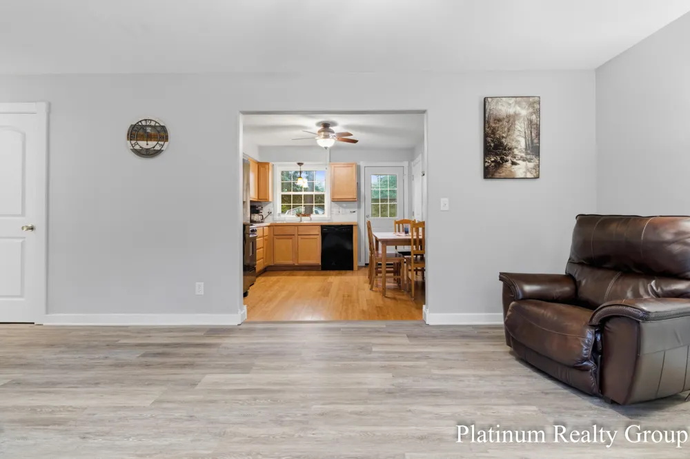2509 Wesley Avenue Muskegon, MI 49442