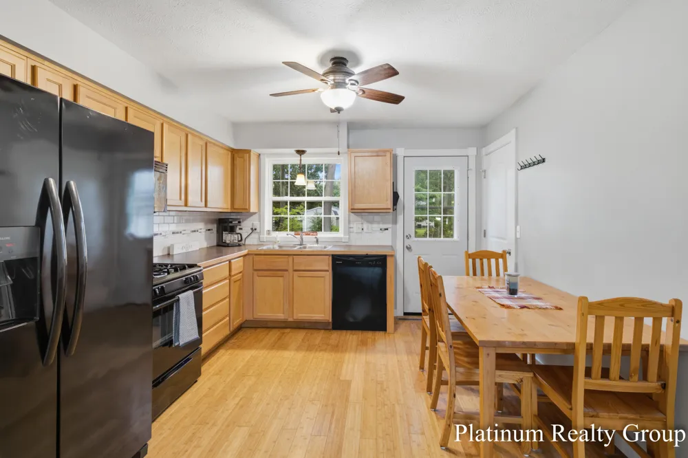 2509 Wesley Avenue Muskegon, MI 49442