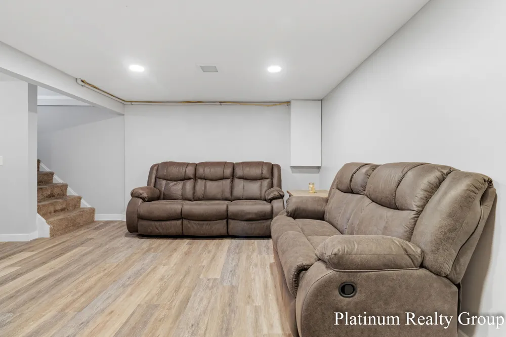 2509 Wesley Avenue Muskegon, MI 49442