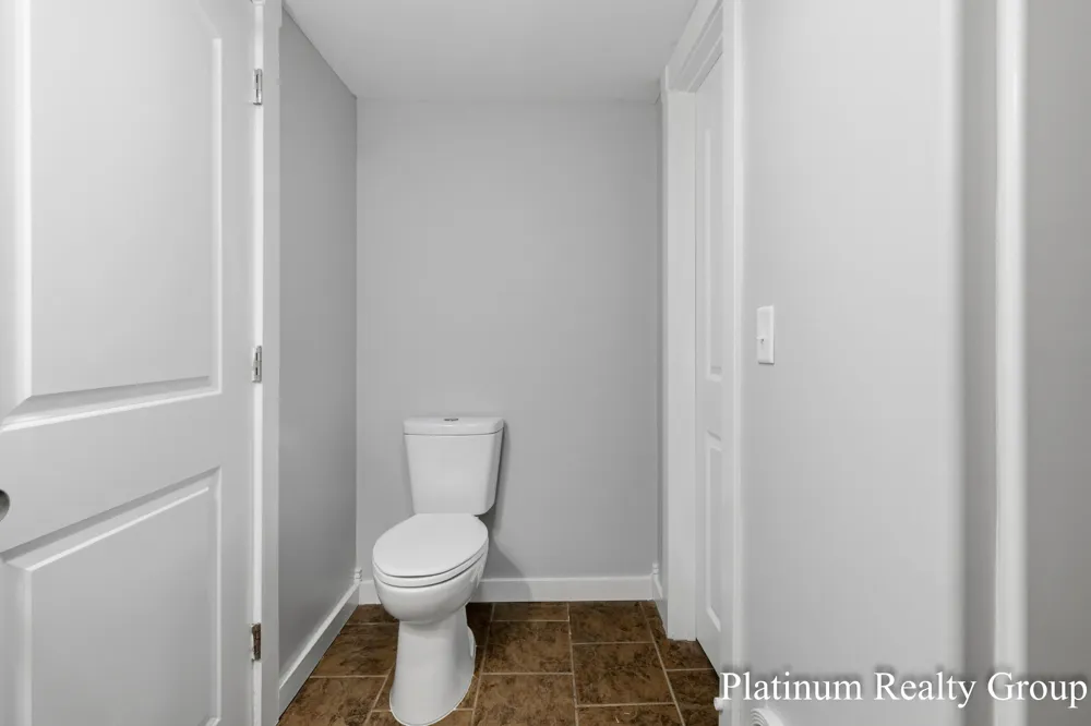 2509 Wesley Avenue Muskegon, MI 49442