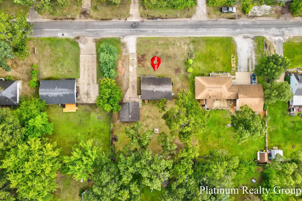 2509 Wesley Avenue Muskegon, MI 49442