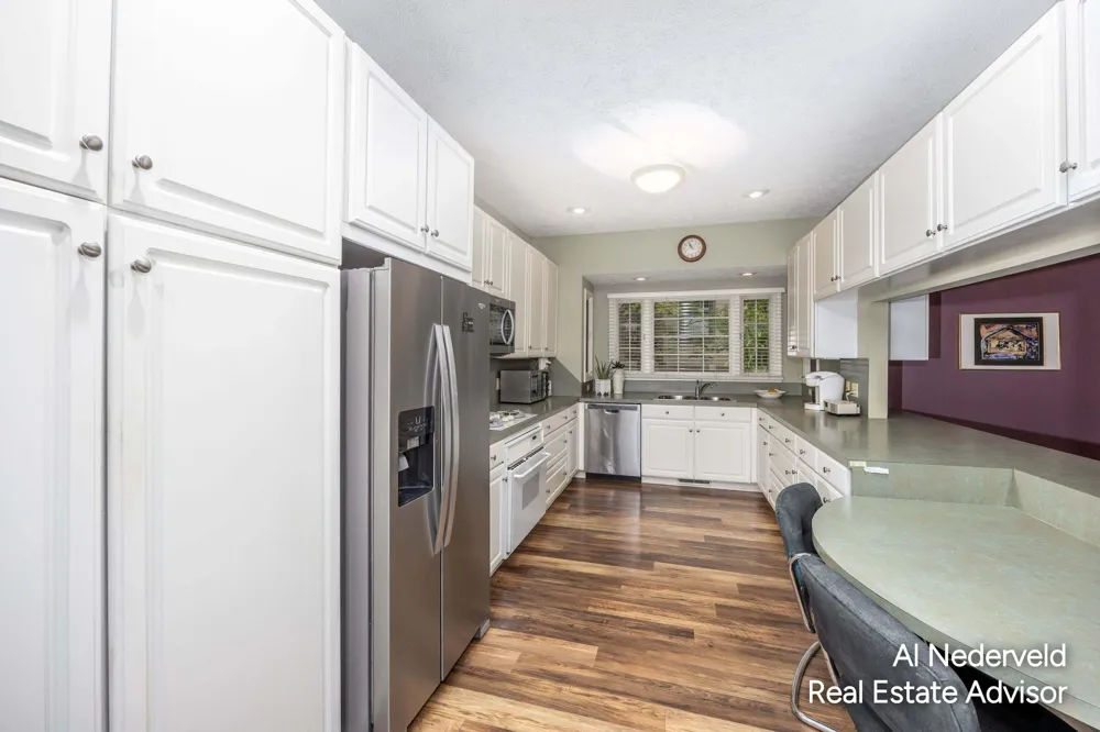 2126 S Cross Creek Drive SE Grand Rapids, MI 49508