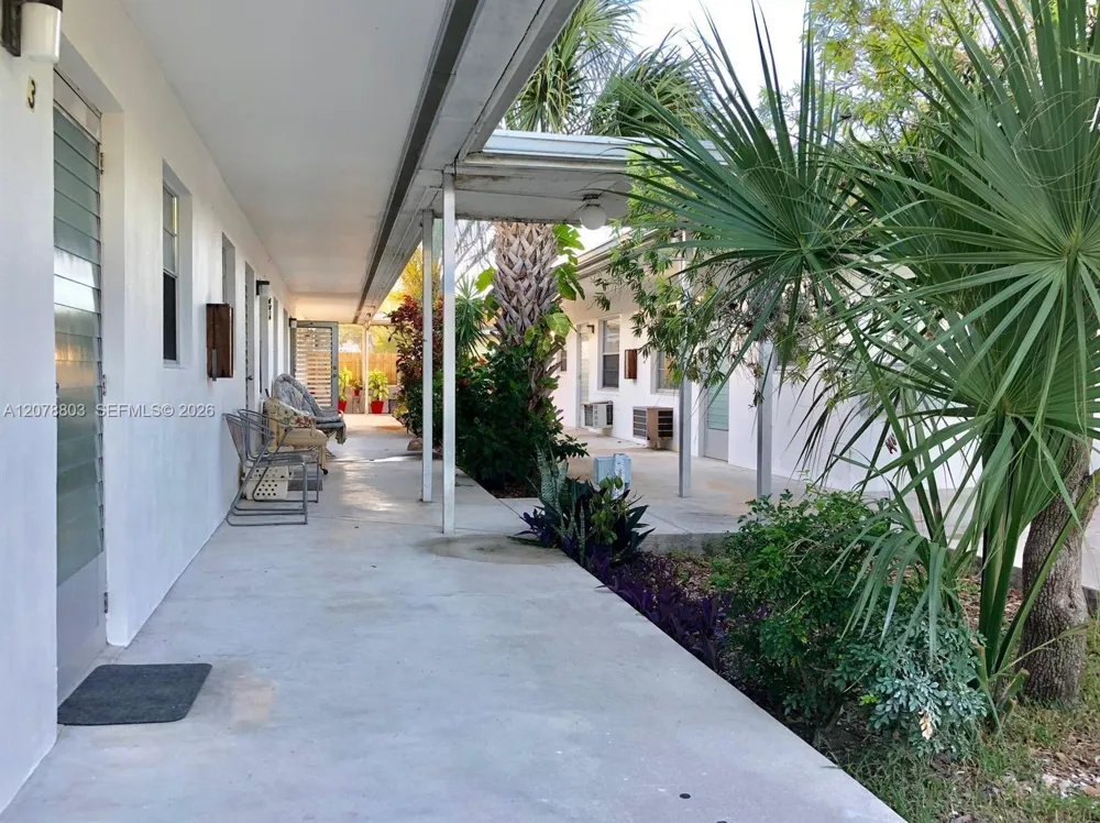 1746 3rd Ave N #3 Lake Worth, FL 33460