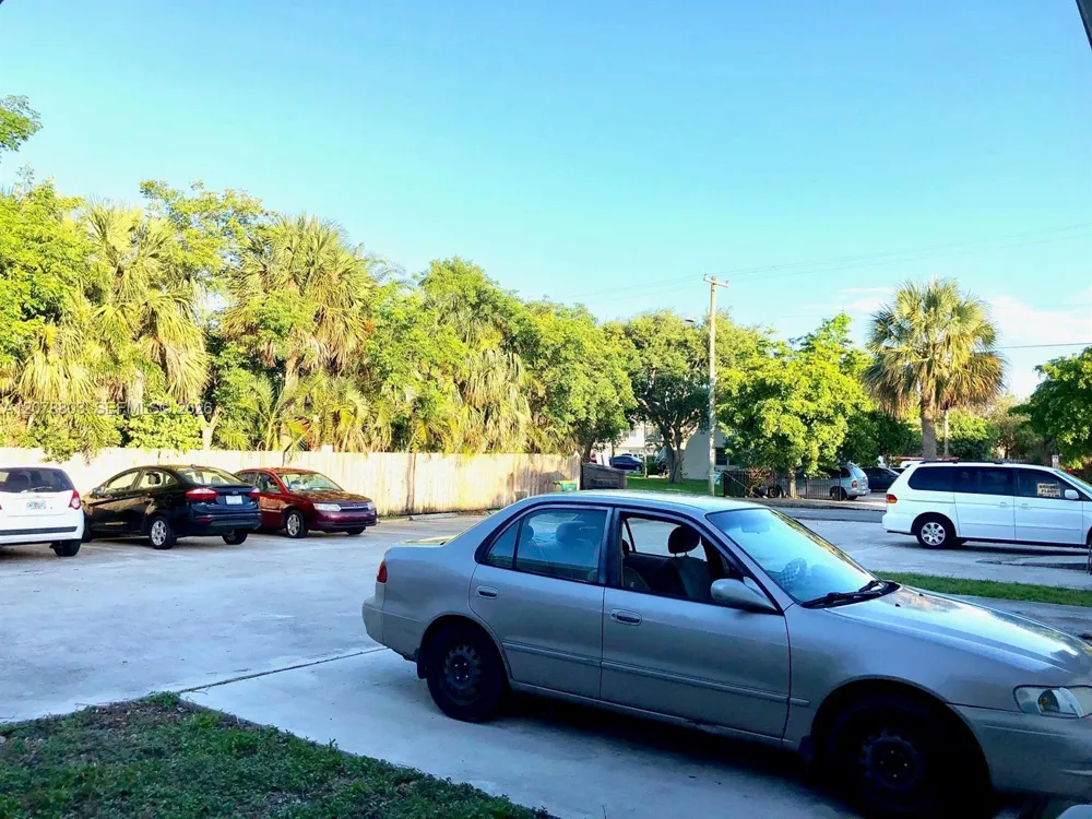 1746 3rd Ave N #3 Lake Worth, FL 33460