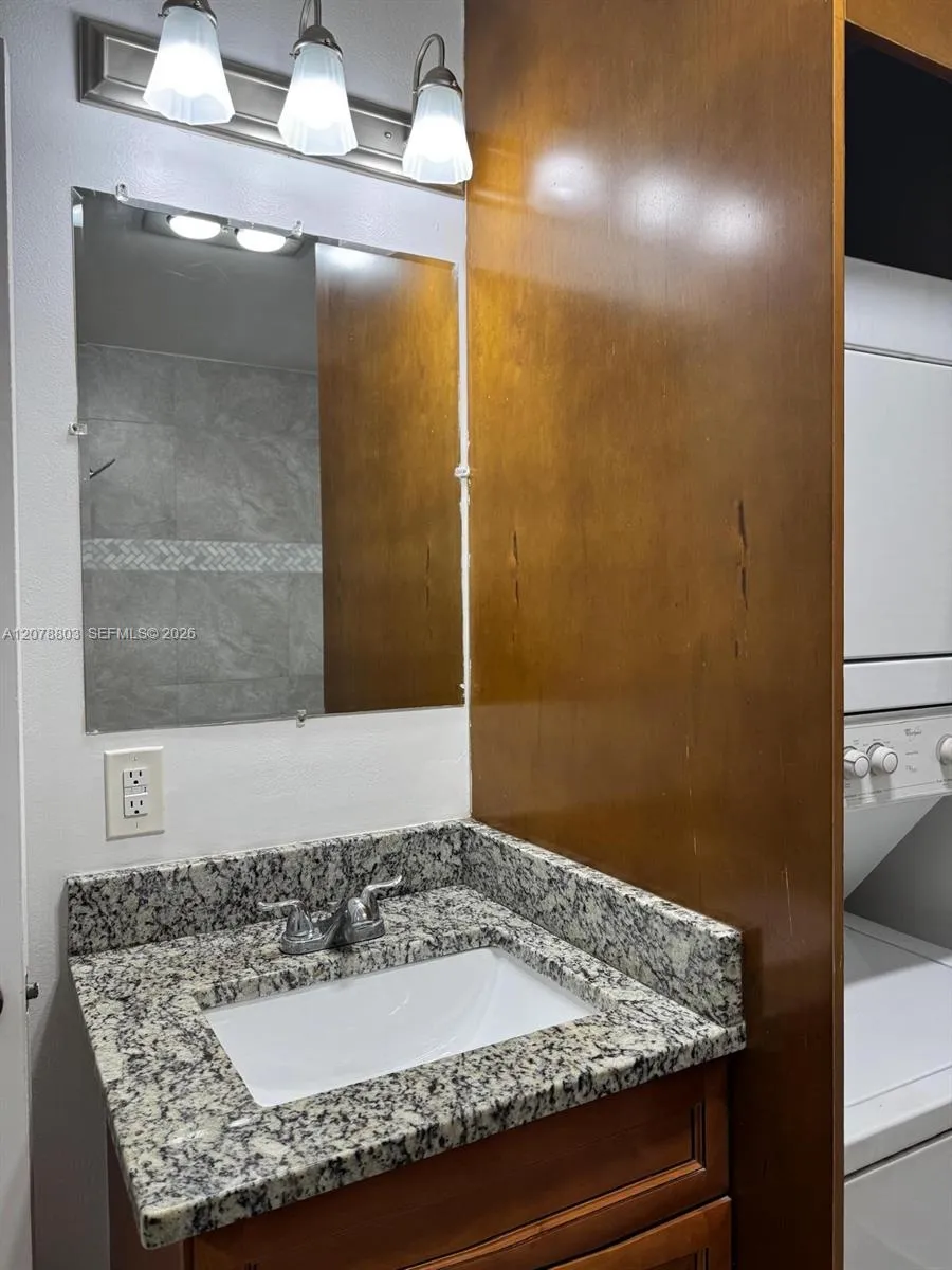 1746 3rd Ave N #3 Lake Worth, FL 33460