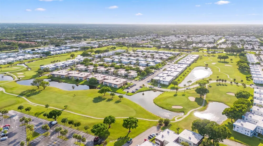 29 Burgundy Drive #A Delray Beach, FL 33484