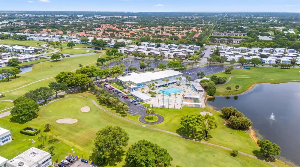 29 Burgundy Drive #A Delray Beach, FL 33484