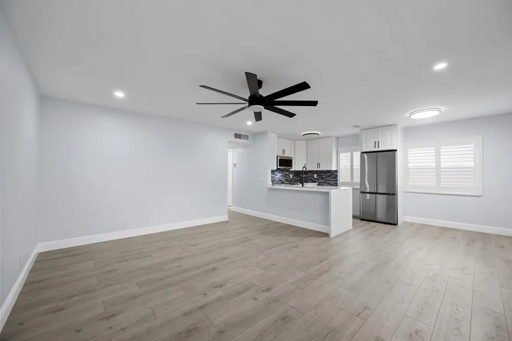 29 Burgundy Drive #A Delray Beach, FL 33484