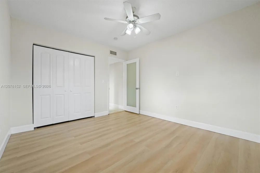 292 E 55th St Hialeah, FL 33013