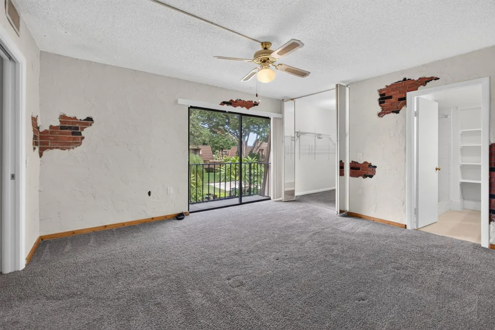 518 5th Court Palm Beach Gardens, FL 33410