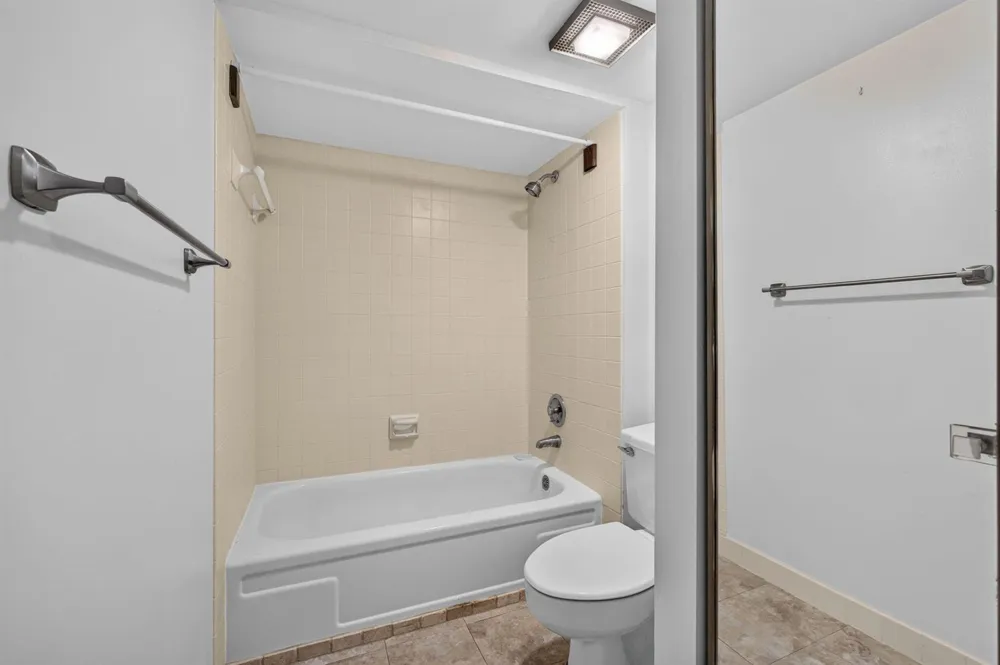 518 5th Court Palm Beach Gardens, FL 33410