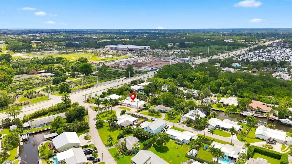 26 SW Cabana Point Circle Stuart, FL 34994