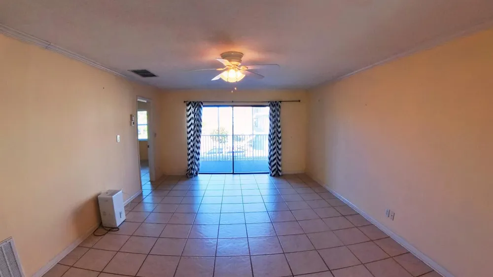 236 CASTLEWOOD DRIVE #202 North Palm Beach, FL 33408