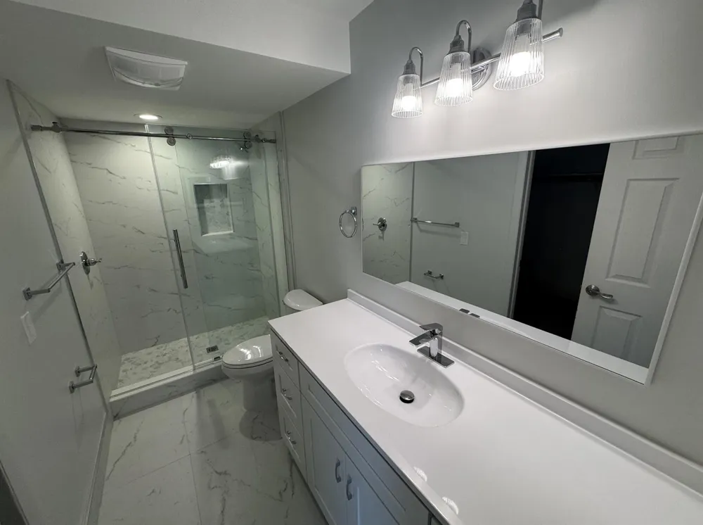 236 CASTLEWOOD DRIVE #202 North Palm Beach, FL 33408