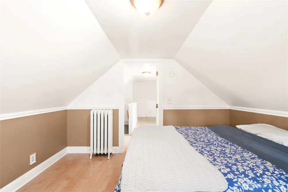 305 W 6th Street Aberdeen, WA 98520