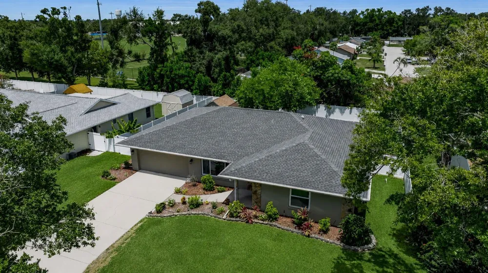 5210 36TH AVENUE CIRCLE W Bradenton, FL 34209