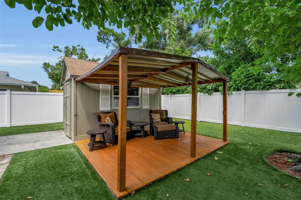 5210 36TH AVENUE CIRCLE W Bradenton, FL 34209