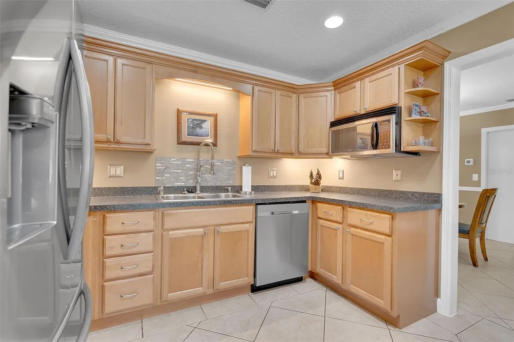 5210 36TH AVENUE CIRCLE W Bradenton, FL 34209