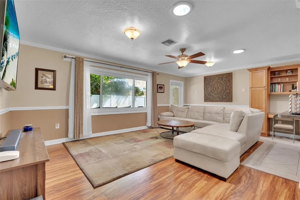 5210 36TH AVENUE CIRCLE W Bradenton, FL 34209