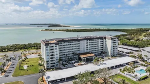 9 FORBES PLACE #507