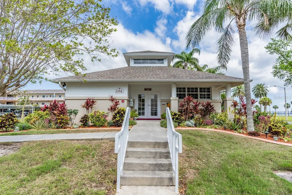9 FORBES PLACE #507 Dunedin, FL 34698