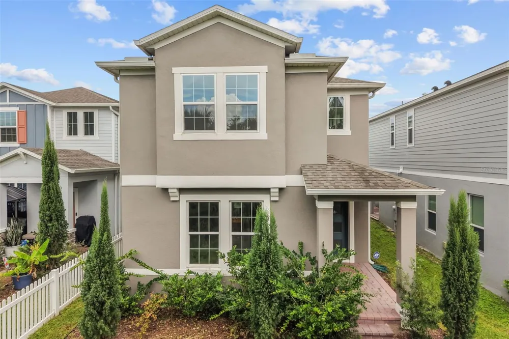 640 BAYERN LANE Debary, FL 32713